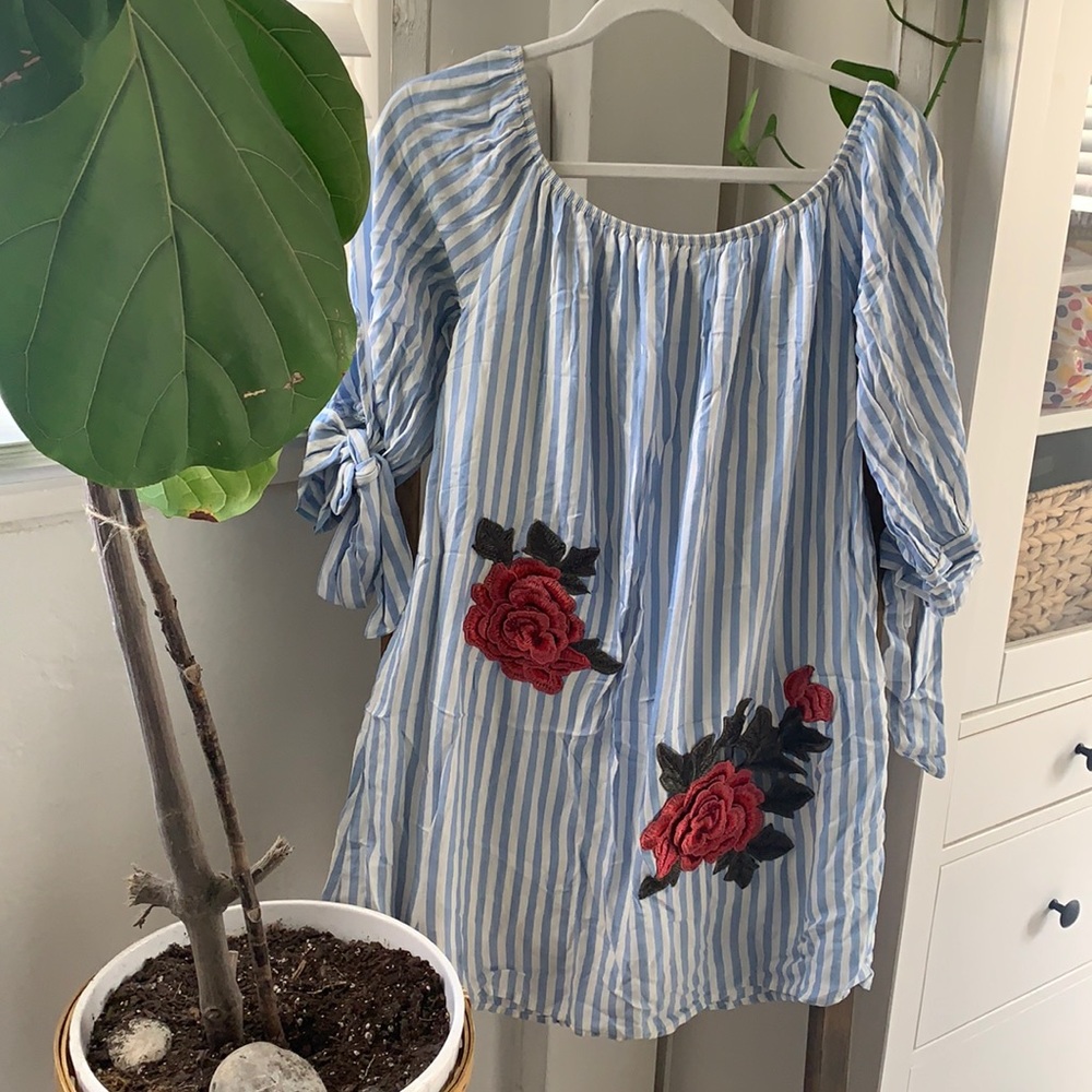 Harper and Harlow summer dress size M